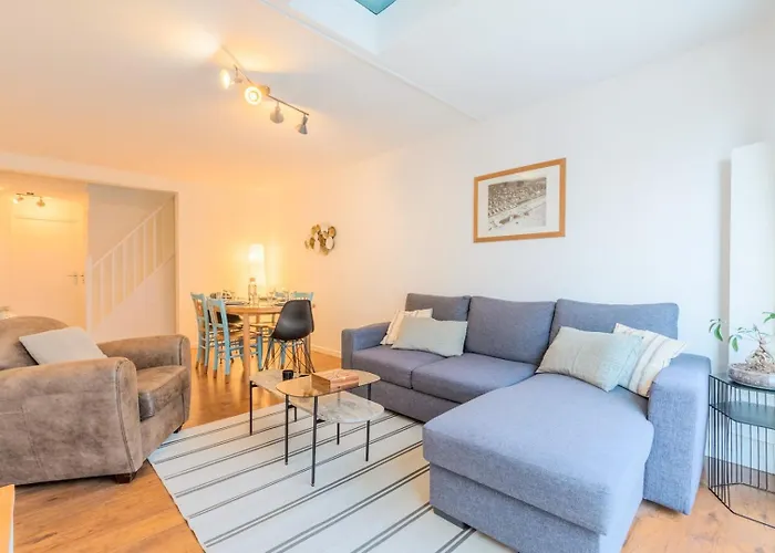 3 Bedroom Apartment With Parking & Balconies