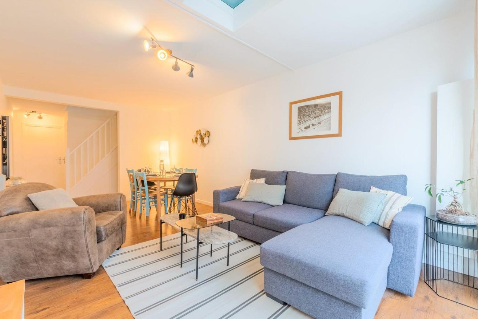 3 Bedroom With Parking & Balconies Apartment *
