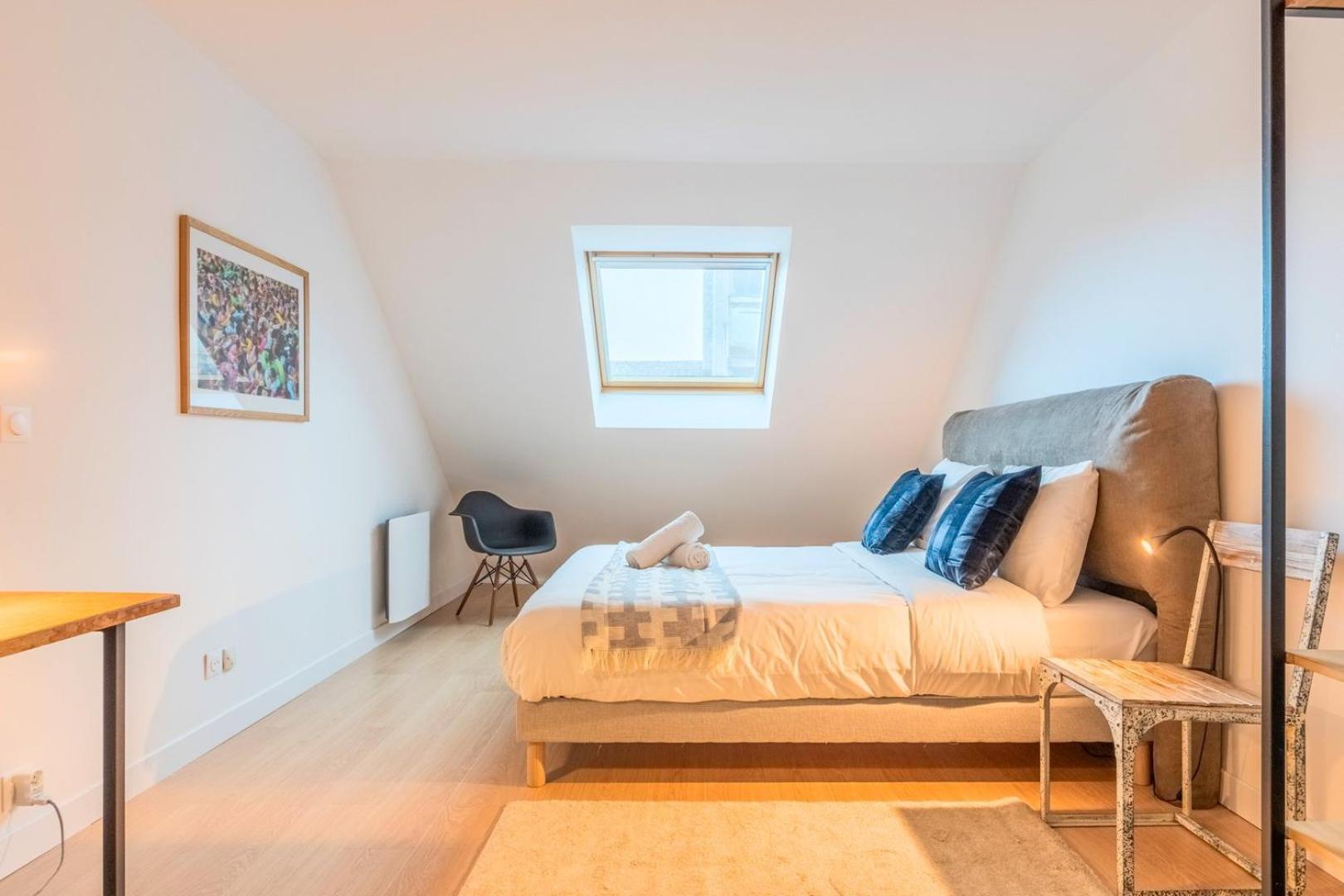 Apartment 3 Bedroom With Parking & Balconies